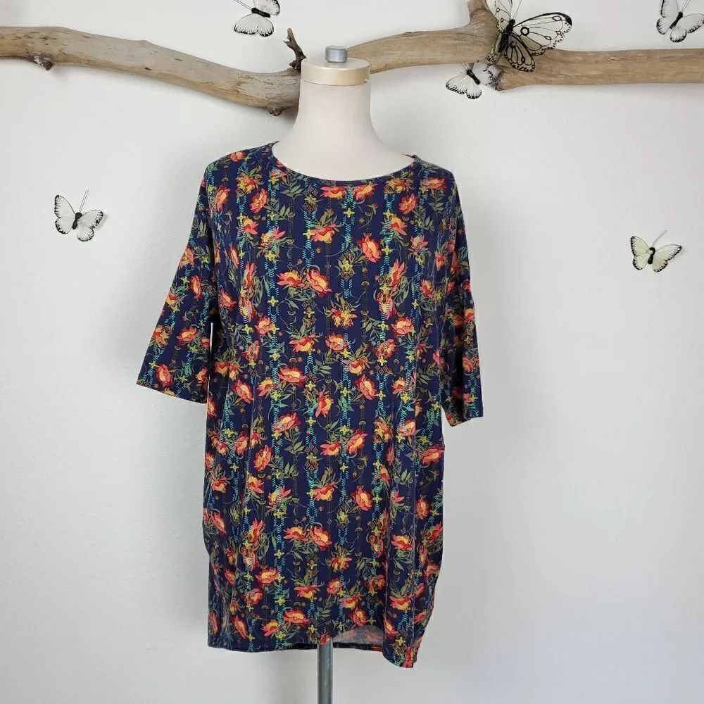 Lularoe floral irma - Picture 2 of 6